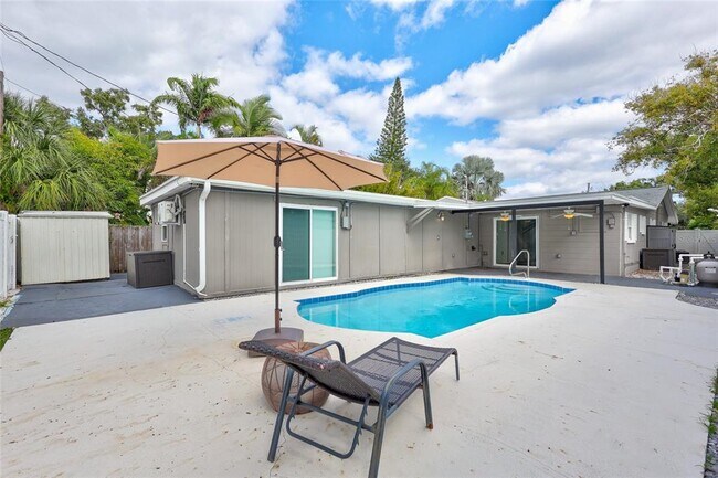 Building Photo - 3700 14th St N