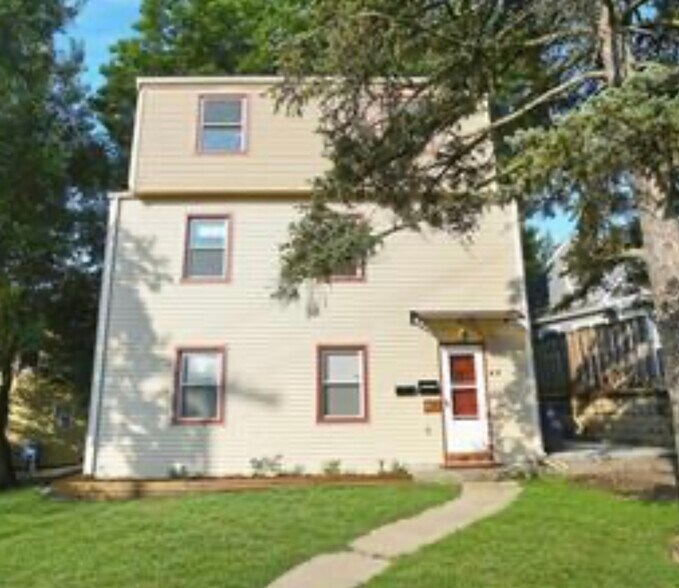 Building Photo - 406 Wilder Pl