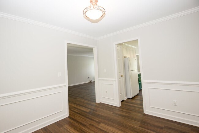 Building Photo - Charming 3-Bed, 2-Bath Home in Pittsboro's Serene Olde Farm Neighborhood! ?????