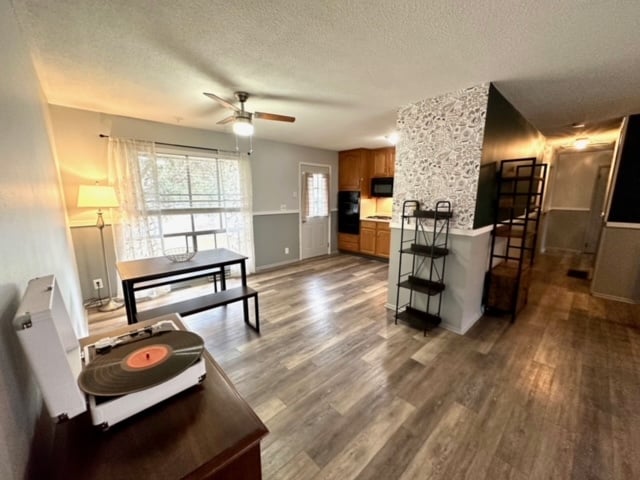 Primary Photo - 2322 Aspen Ct