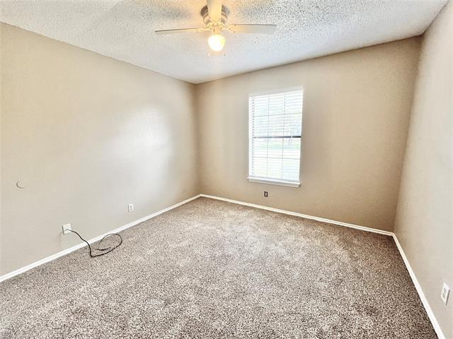 Building Photo - 216 Freedom Ln