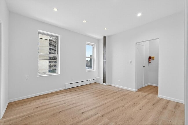 Building Photo - 6045 JFK Blvd E