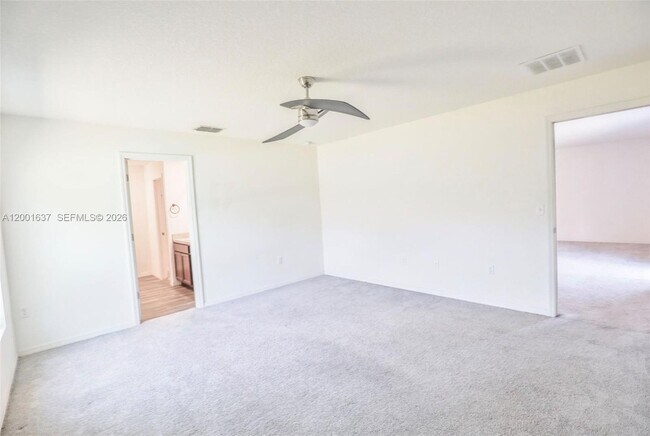 Building Photo - 2352 SE Surrey Pl