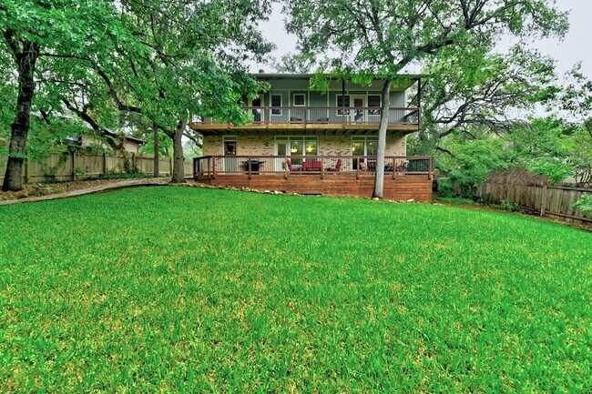 Building Photo - 11313 Menodora Dr