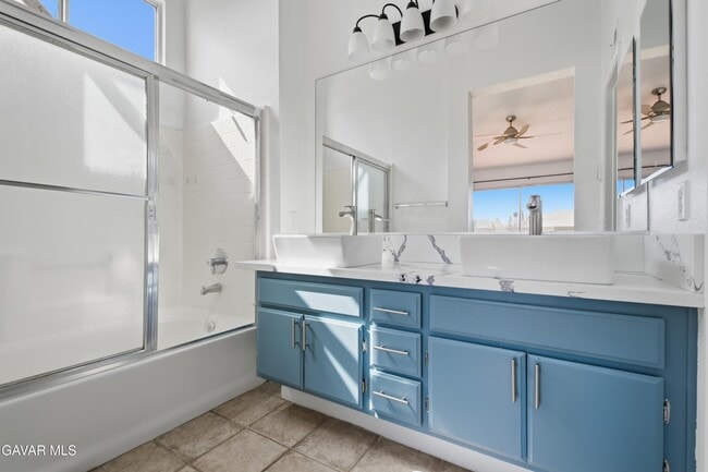 Building Photo - 44762 Shadowcrest Dr