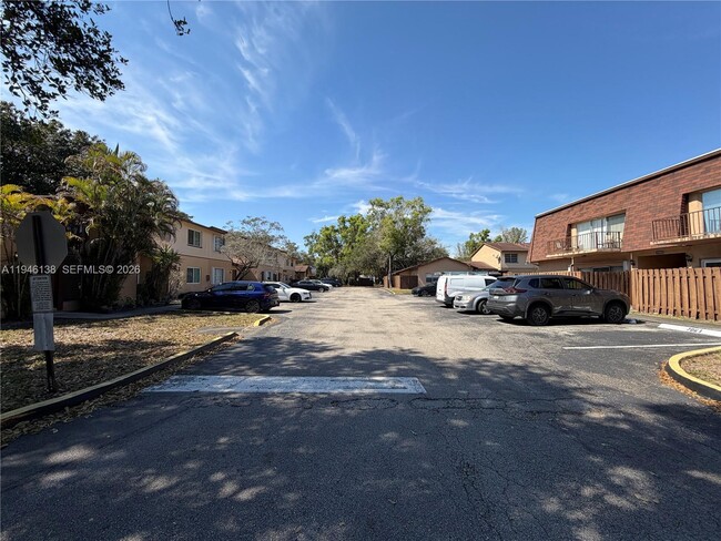 Building Photo - 7081 W Sunrise Blvd