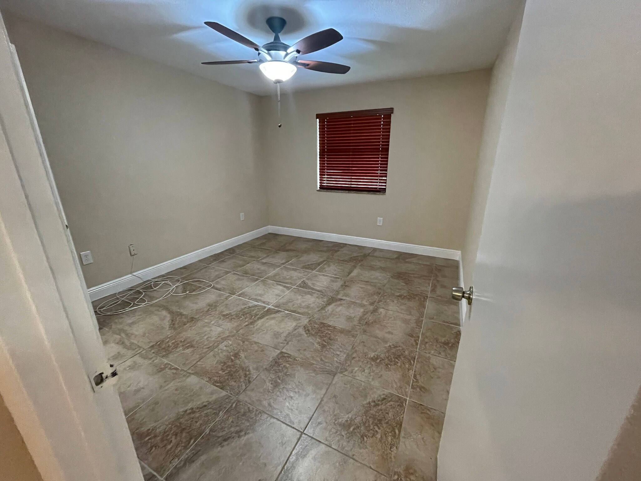 Building Photo - 15551 SW 104th Ter