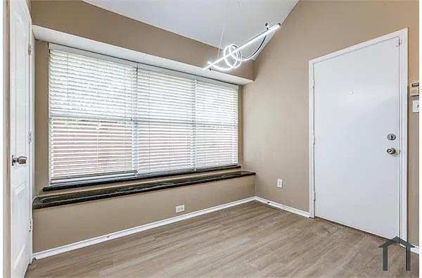 Building Photo - 11304 Amber Valley Dr