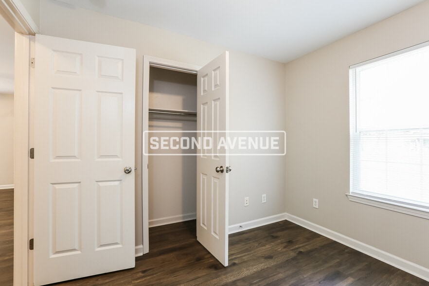 Building Photo - 1451 Pine Haskell Dr