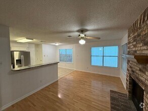 Building Photo - 12905 Humphrey Dr