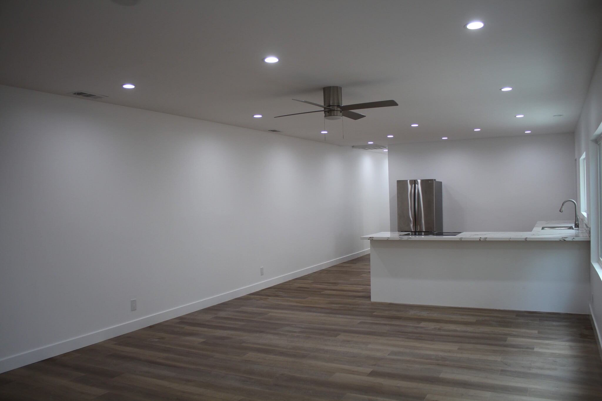 Building Photo - 620 Brittania St