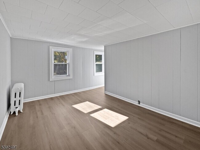 Building Photo - 5 Orams Ln