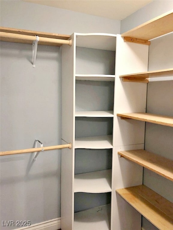 Building Photo - 9560 Summerfest St