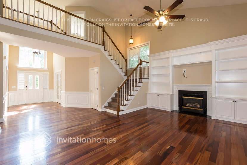 Building Photo - 7000 Weddington Brook Dr