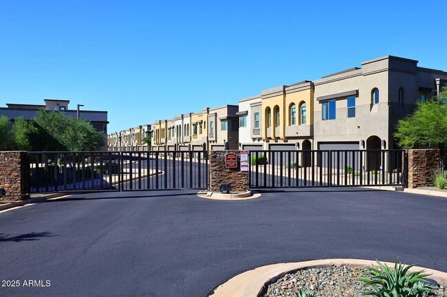 Building Photo - 7464 E Paraiso Dr