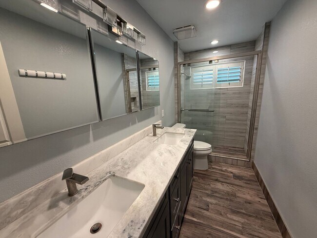 Building Photo - 4231 Edison Ave