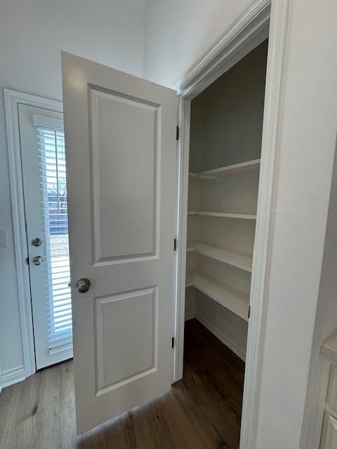 Building Photo - 253 Park Ln