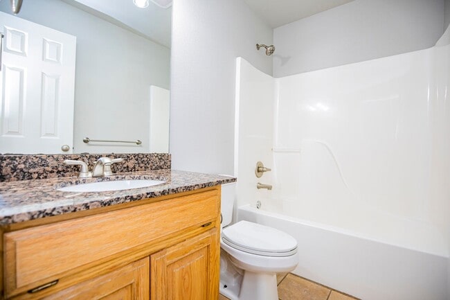 Building Photo - ***41 May Lane***