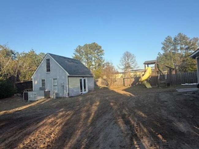 Building Photo - 4343 Ridge Cliff Dr