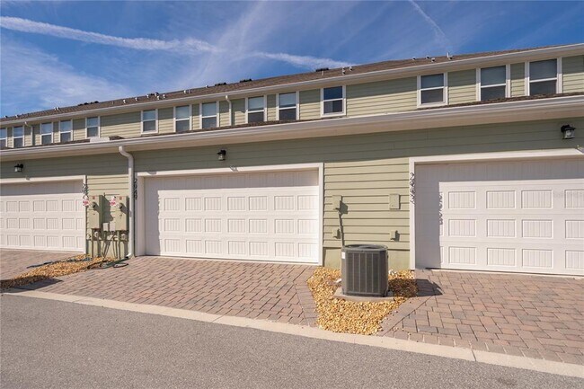 Building Photo - 2949 Voyager Ave