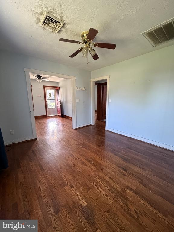 Building Photo - 2929 Packer St