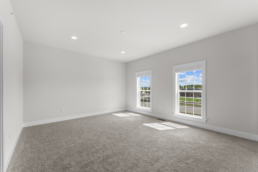 Building Photo - 206 Oliver Way