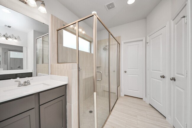 Building Photo - 4218 Bald Cypress Ct