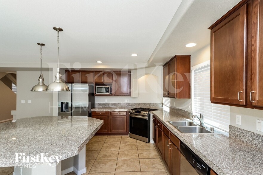 Building Photo - 6703 Treble Clef Ave