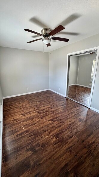 Building Photo - 1803 Redbud Cir