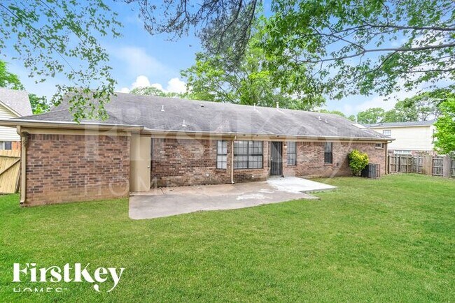 Building Photo - 4460 Smithfield Cove