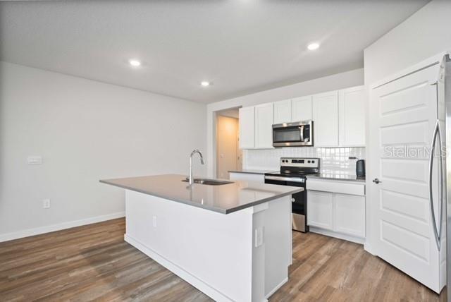 Building Photo - 3703 Hatchery Wy
