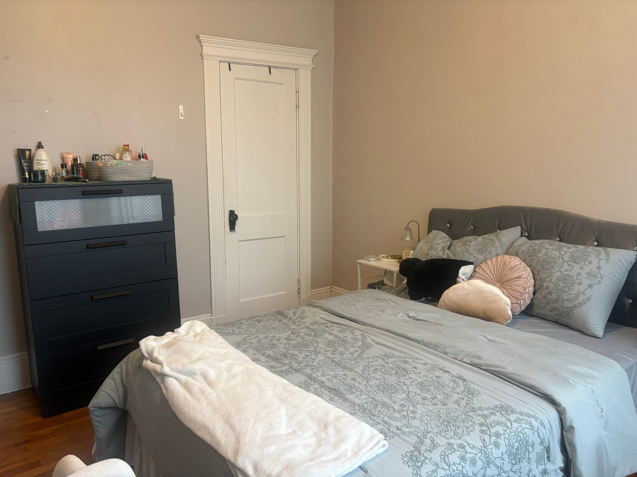 Building Photo - 1066 Commonwealth Ave