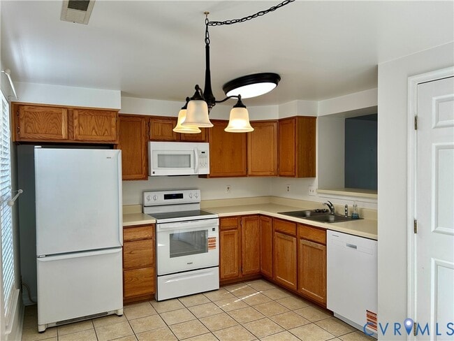 Building Photo - 3063 Montfort Loop