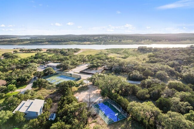 Building Photo - 20704 Leaning Oak Dr