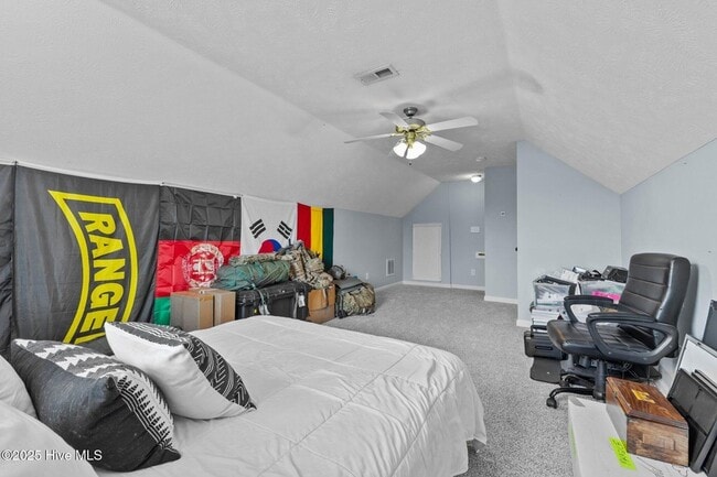Building Photo - 8246 English Saddle Dr