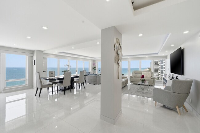 Building Photo - 4100 Galt Ocean Dr