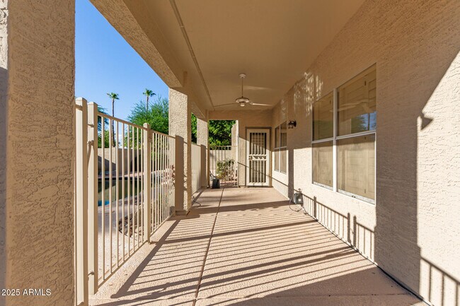 Building Photo - 7834 W Kerry Ln