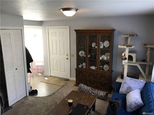 Building Photo - 2924/2926 Moore St