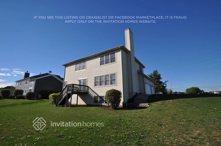 Building Photo - 21453 English Dr