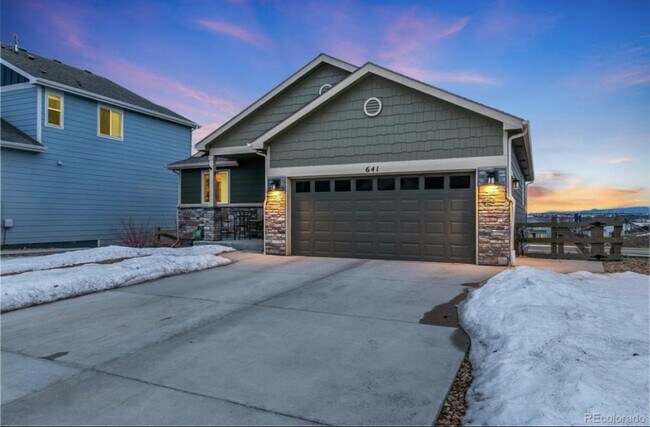 Building Photo - 641 Lene Ln