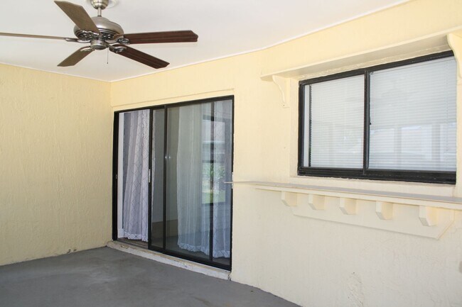 Building Photo - Enjoy Peaceful Living in this Northdale Co...