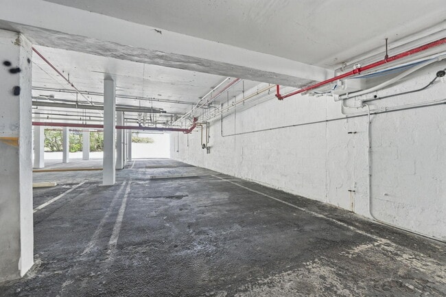 Building Photo - 3450 S Ocean Blvd