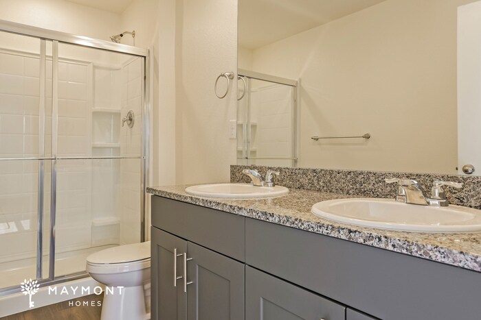 Building Photo - 13493 Oneida Ln
