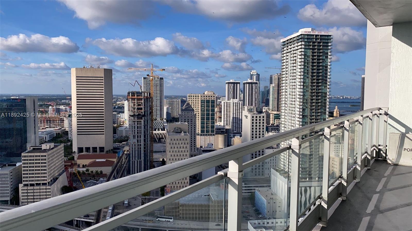 Building Photo - 90 SW 3rd St