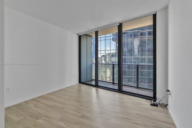 Building Photo - 801 S Miami Ave