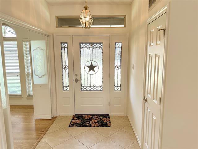 Building Photo - 730 Blue Oak Dr