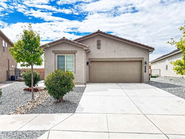Primary Photo - New 4 BR Home in Great Neighborhood!