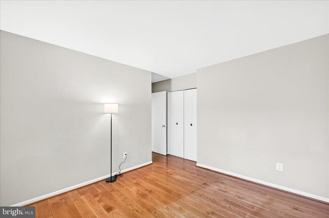 Building Photo - 9518 Miranda Ct