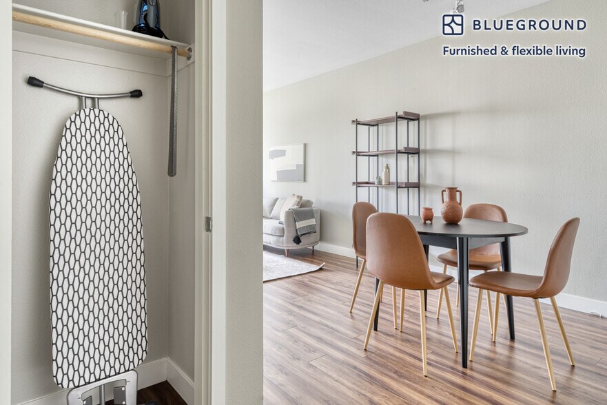 Building Photo - 550 Moreland Way