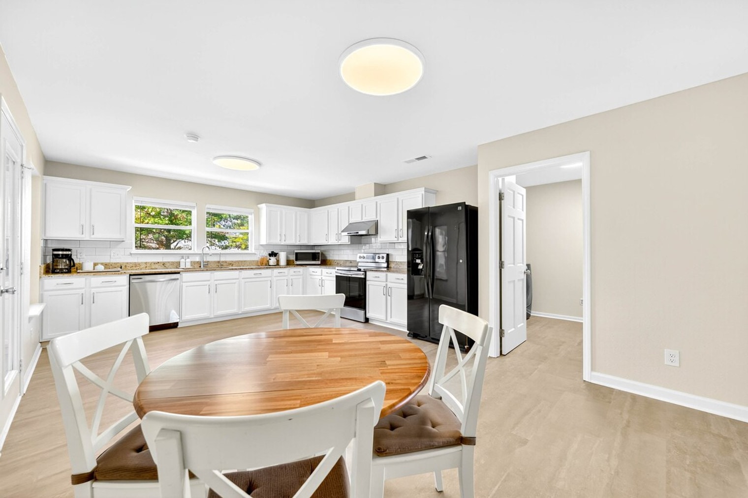 Building Photo - 12114 Brushfield Ln